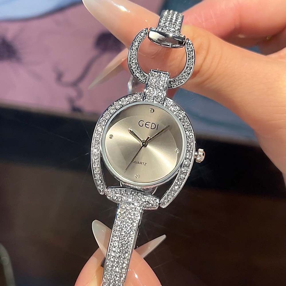Astral Watches & Jewelry Netanya - GEDI المرأة السماء المرصعة بالنجوم تصميم