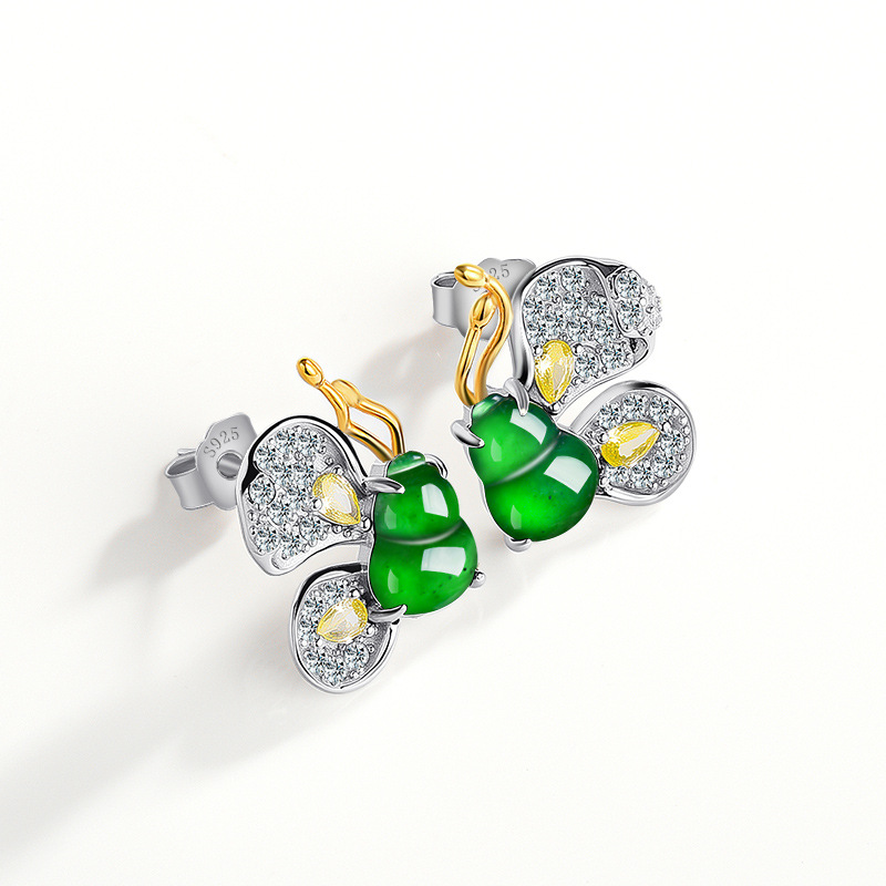 Jewelry & Watches Spółka Z Ograniczoną Odpowiedzialnością Sp Z Oo - أقراط فراشة من اليشم البورمي الأخضر،