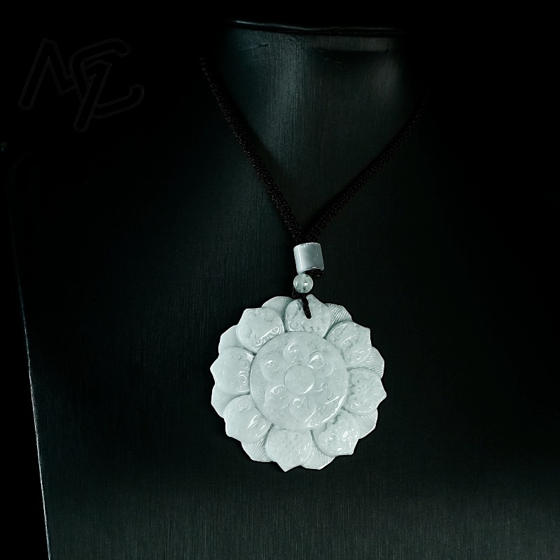 قلادة زمرد ميانماري طبيعي حقيق - مراجعة Jewelry & Watches Spółka Z Ograniczoną Odpowiedzialnością Sp Z Oo وسعره